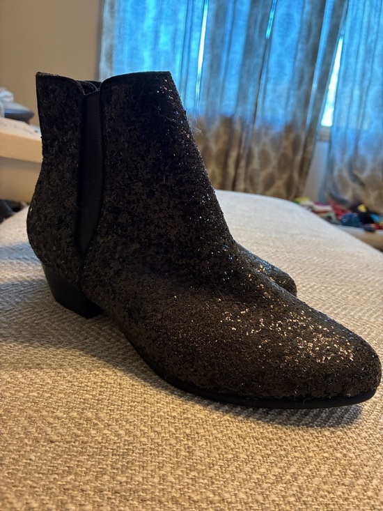 Sole Society Shoes - Sole Society Black Glitter Ankle Booties